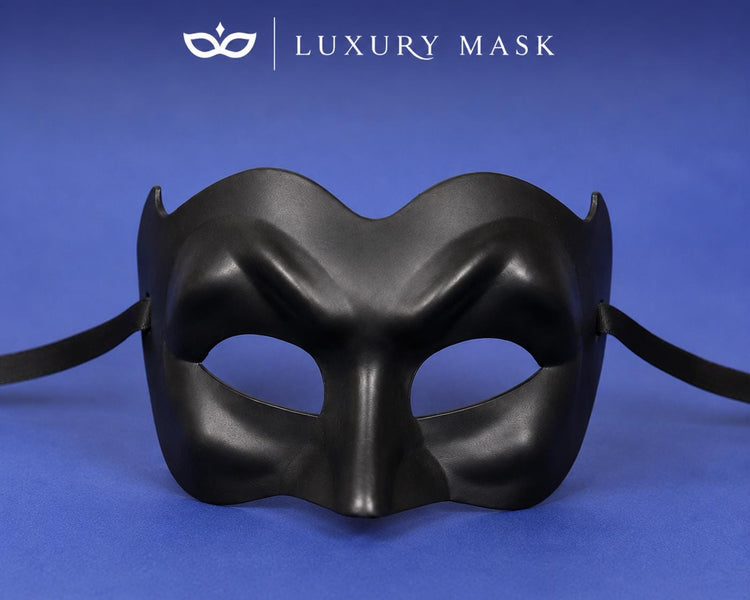 Black masquerade mask for men product view 6