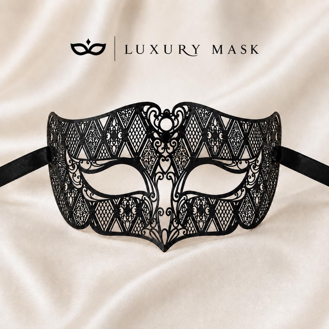 Black metal masquerade mask for men product view 4